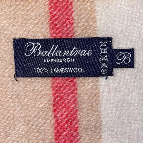 ❄️Ballantrae Edinburgh Nova check style 100% lambswool scarf - Picture 2 of 2